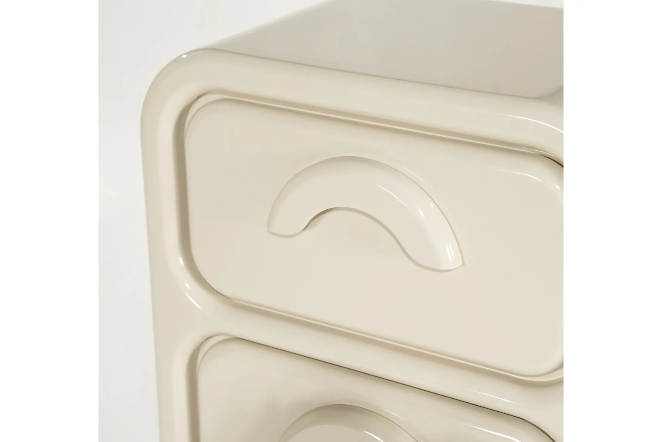 Ladekast Beige 250326 Gubby