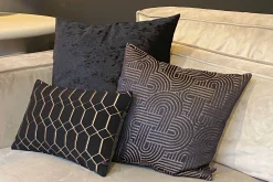 Sierkussen Black Gold Petter | Claudi