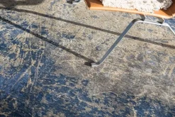 Vloerkleed Abyss Blue 8629 Mad Men Cracks