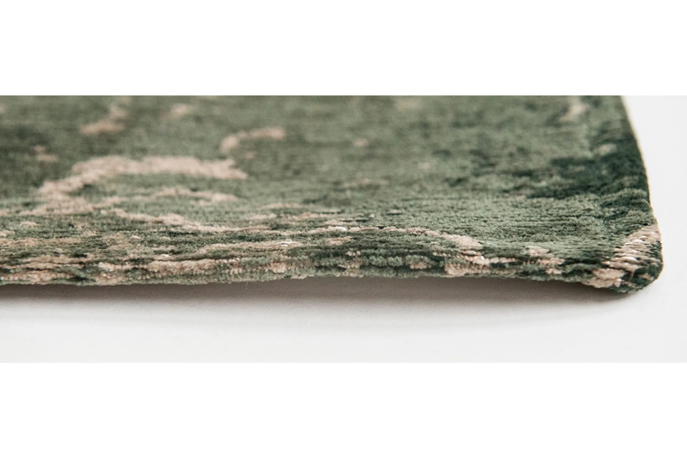 Vloerkleed Dark Pine 8723 Mad Men Cracks