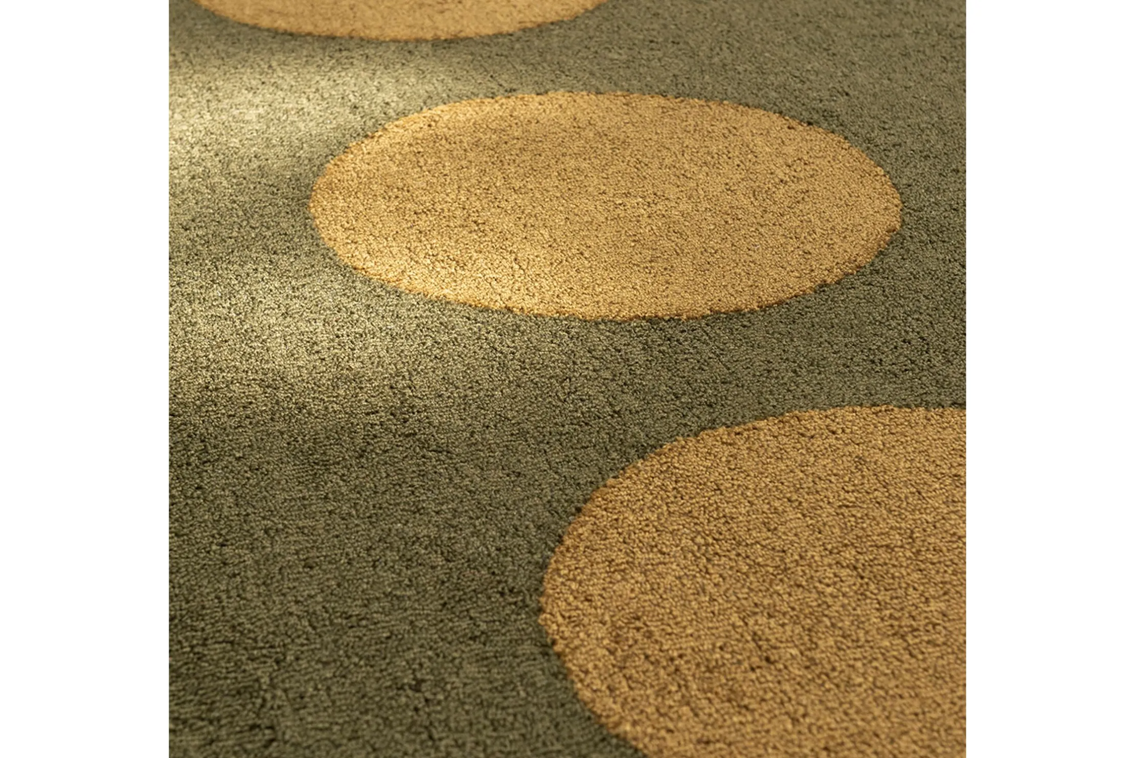 Vloerkleed Festival Dots Olive 495817 Habitat | Brink & Campman