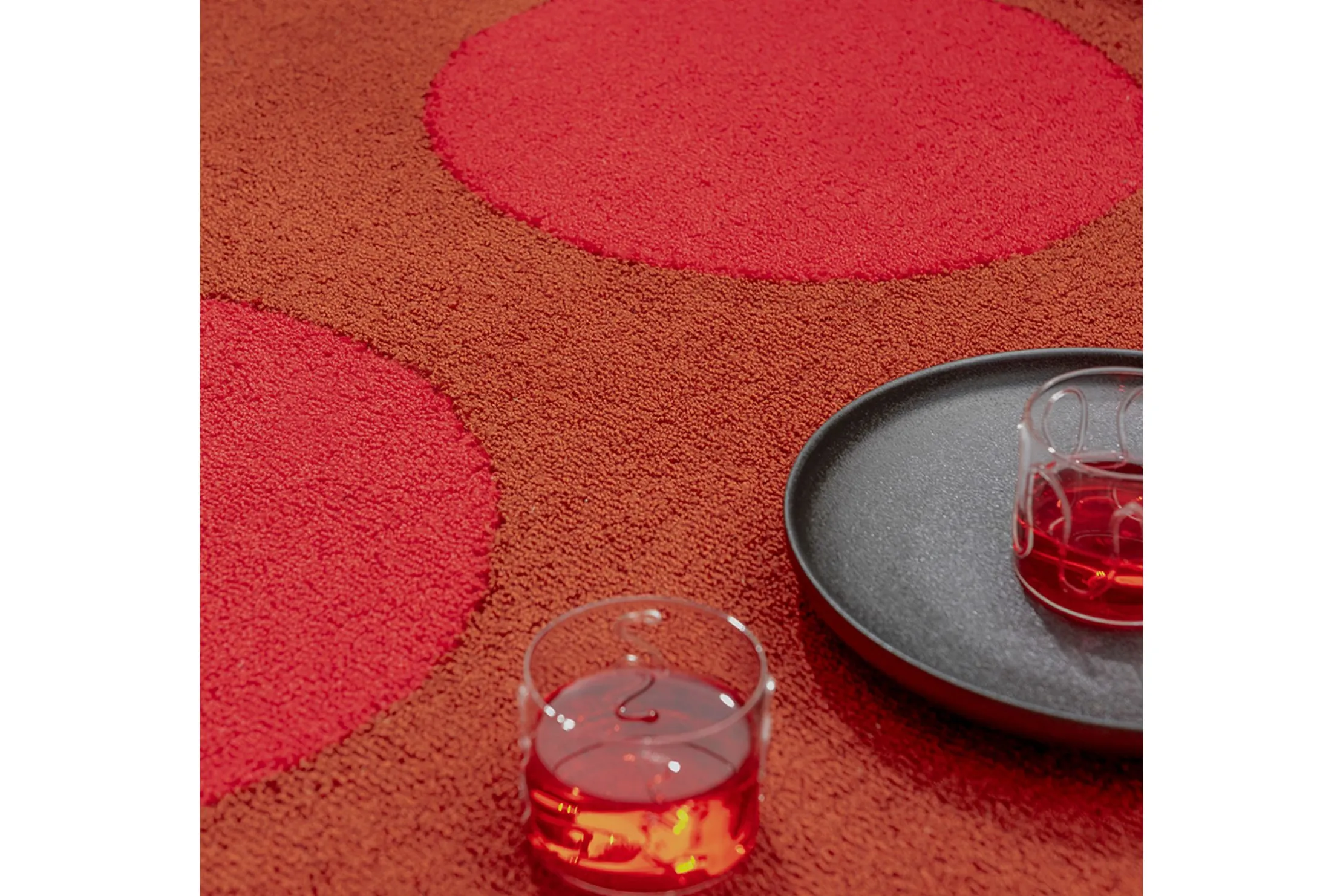 Vloerkleed Festival Dots Red 495800 Habitat | Brink & Campman