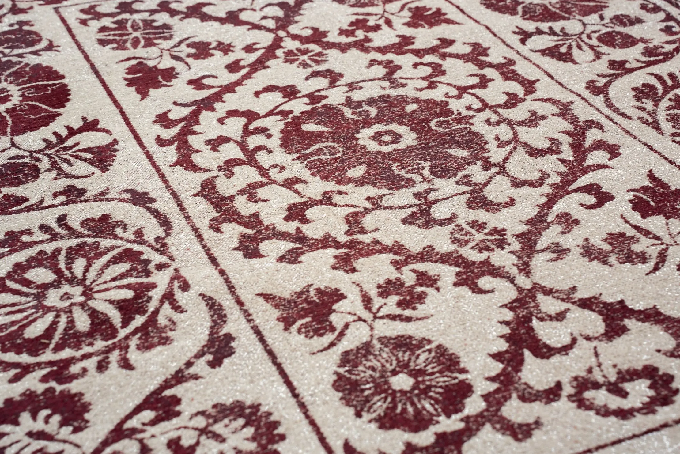 Vloerkleed Zephyr 9734 Antiquarian Suzani